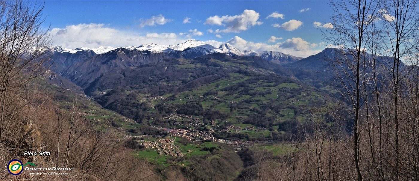 53 Dal Pizzo Grande vista su San Giovanni Bianco.jpg